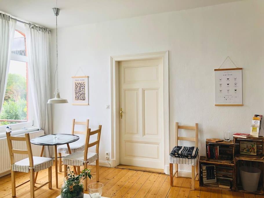 Idyllische Ferienwohnung Auf Altem Bauernhof Mit Wallbox Emmerthal エクステリア 写真